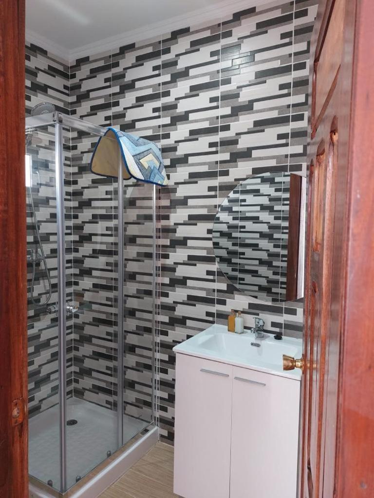 Hotel Kenito Sao Tome Bagian luar foto