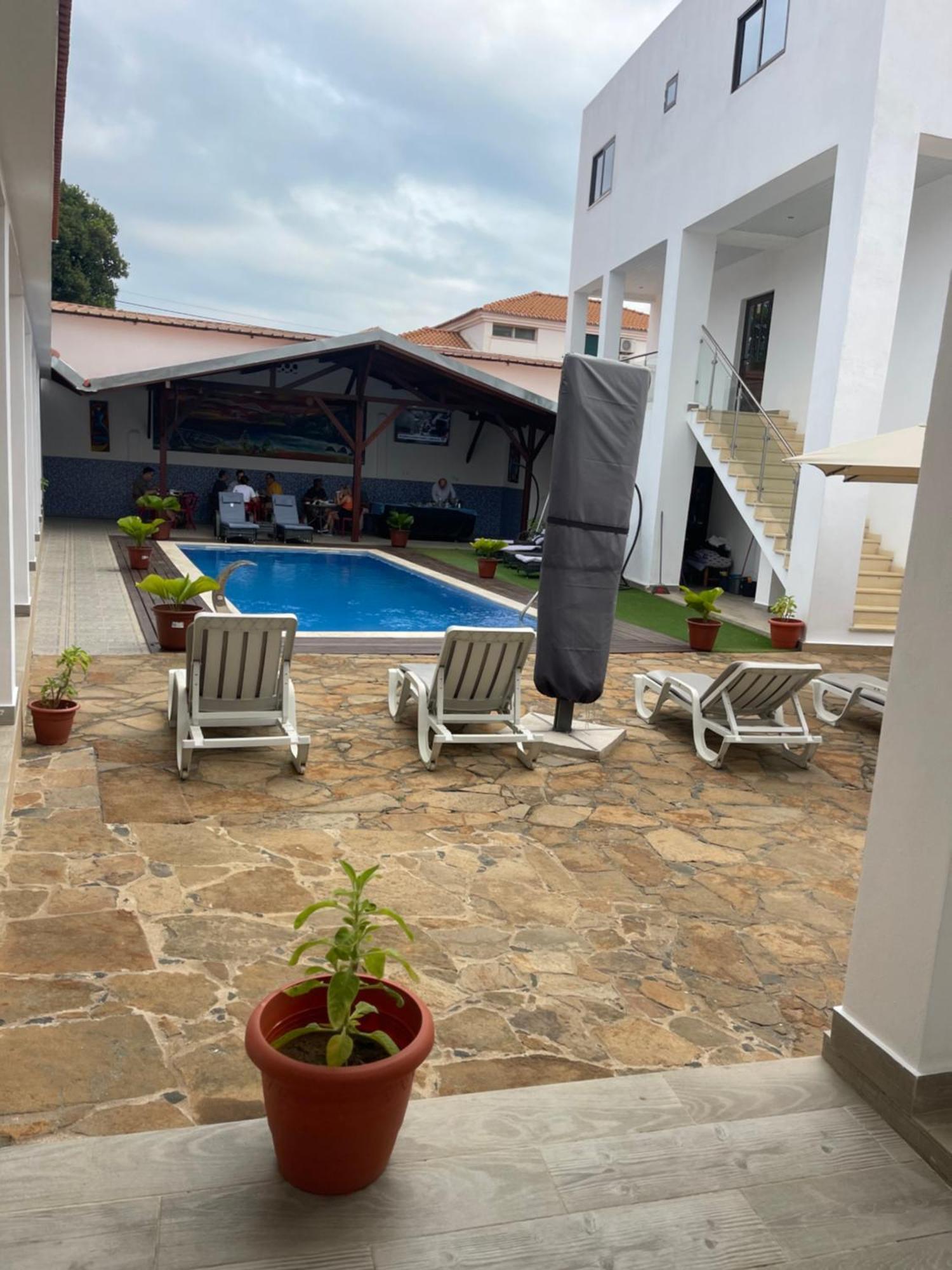 Hotel Kenito Sao Tome Bagian luar foto