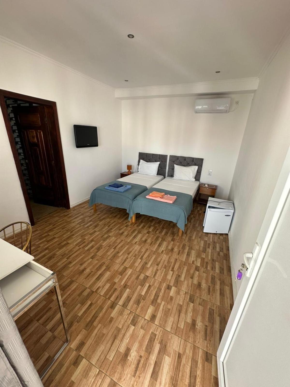 Hotel Kenito Sao Tome Bagian luar foto